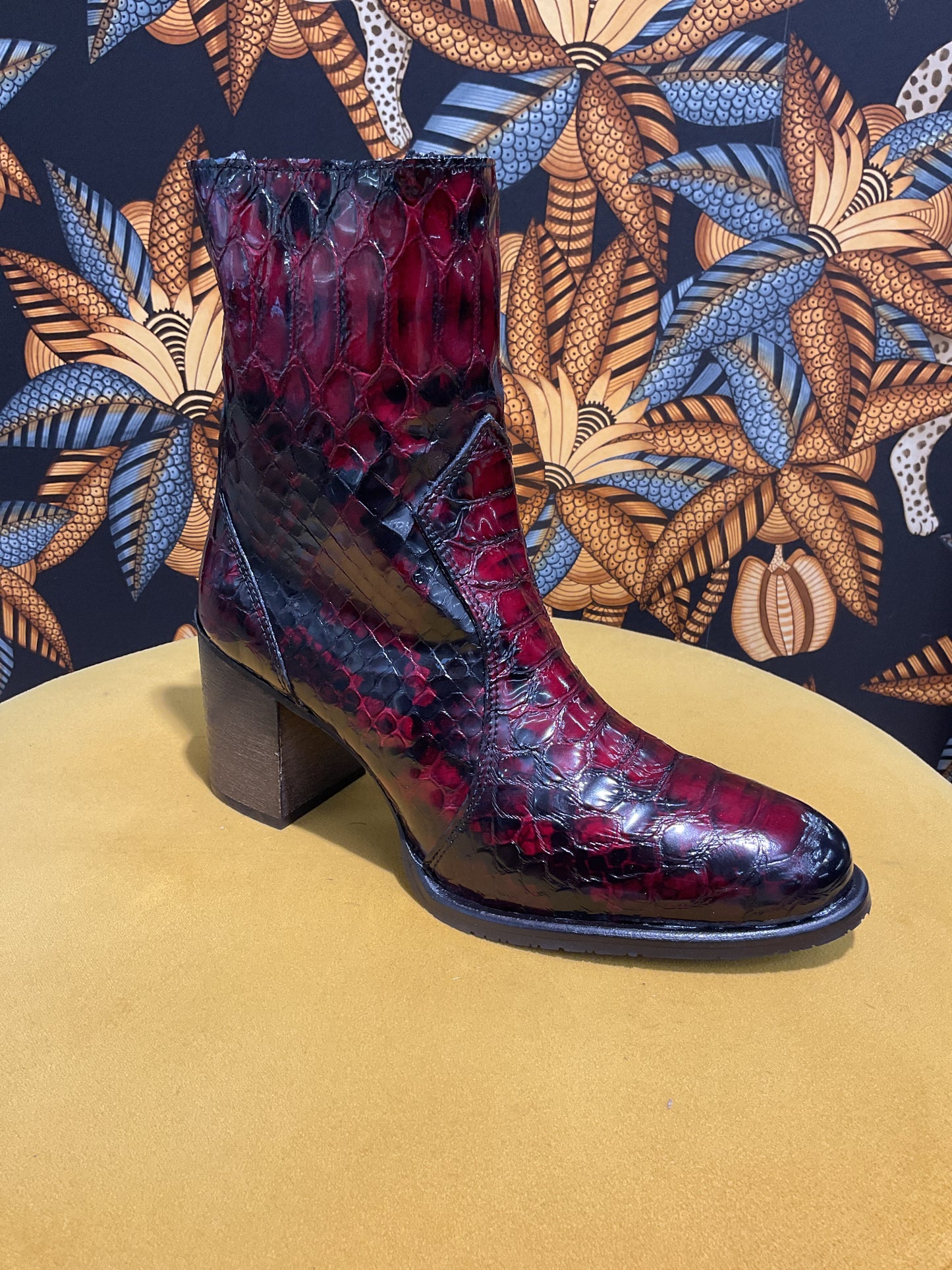 Bottines croco bordeaux rouge