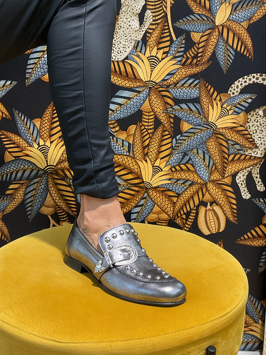 Mocassin argenté brossé