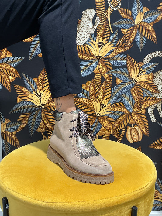 Derbies nubuck lacet crêpe