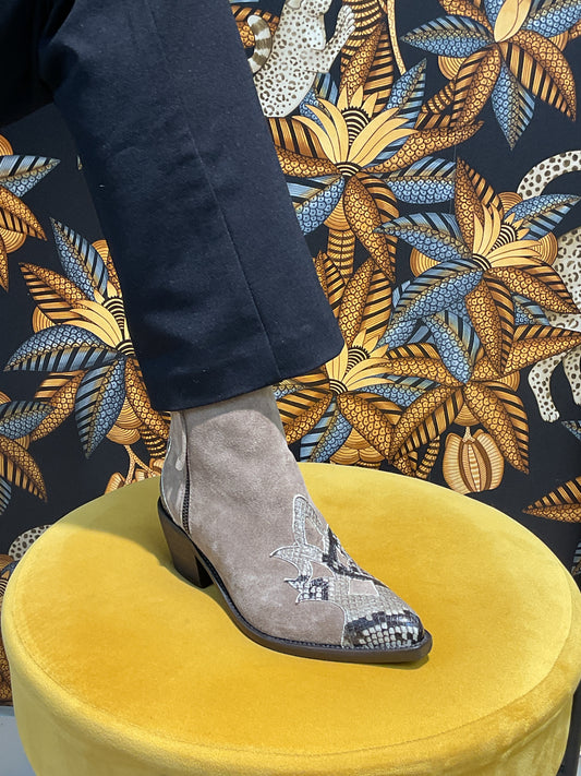Bottines Santiags taupe python