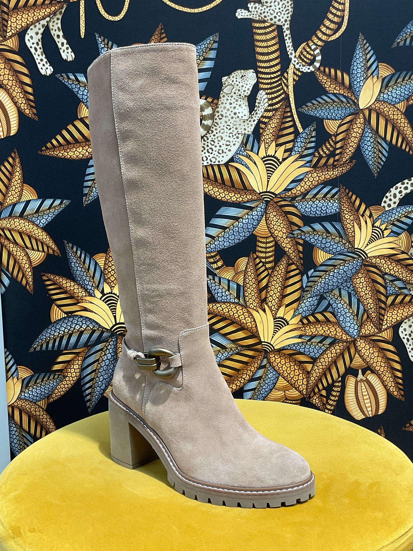 Bottes Nubuck boucles