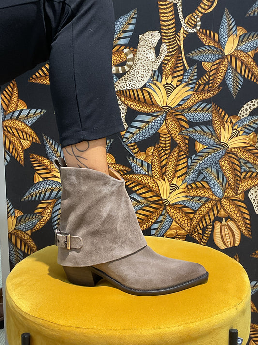 Bottine revers nubuck