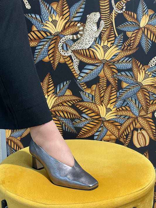 Escarpin cuir métallisé argent